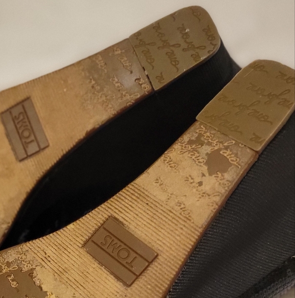 Tom's Black Sequins Wedge - Picture 9 of 10